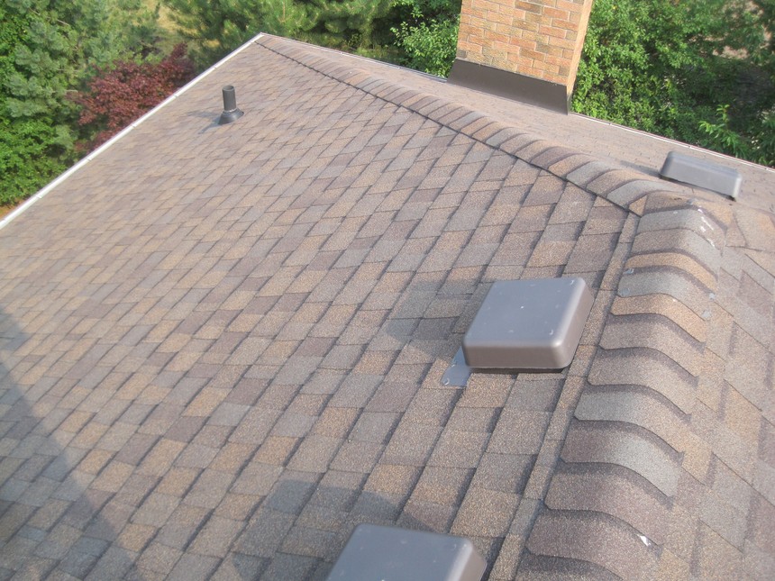 Toronto-Roofing-Asphalt-Shingles-Certainteed_Landmark-Heather-Blend-4.jpg
