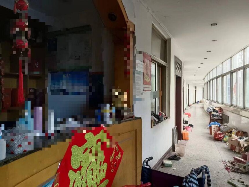 1753425767691754.jpg 1.jpg