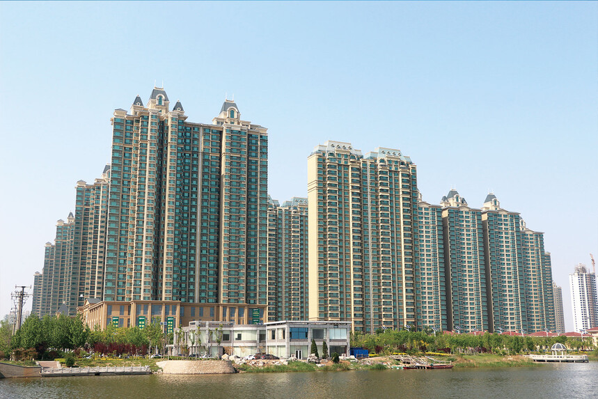 东营恒大棕榈岛首期灌注桩工程.jpg