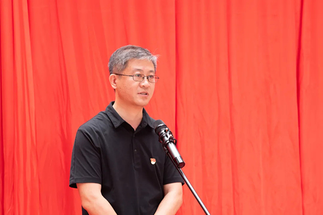 开幕式由清控人居产业园党小组组长刘胜利主持,上海大宁集团党委副
