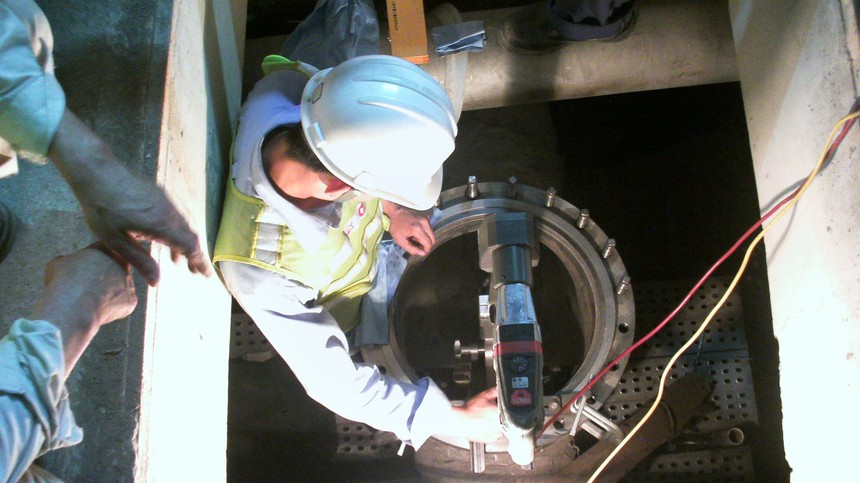 海南核電1號機組安全殼閥門密封處理工程：ESA-011VB旋啟式止回閥（DN350）在線研磨修復.jpg