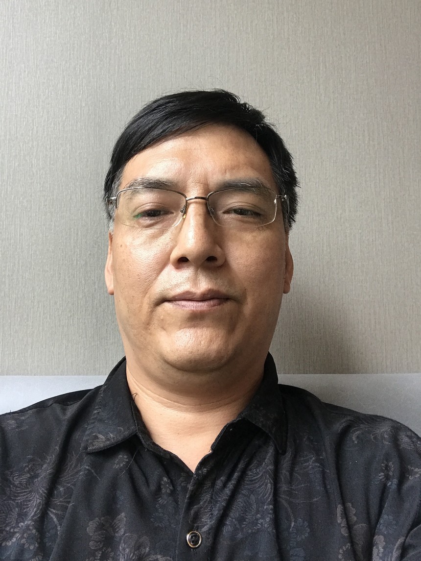 高级签约作家梁爽