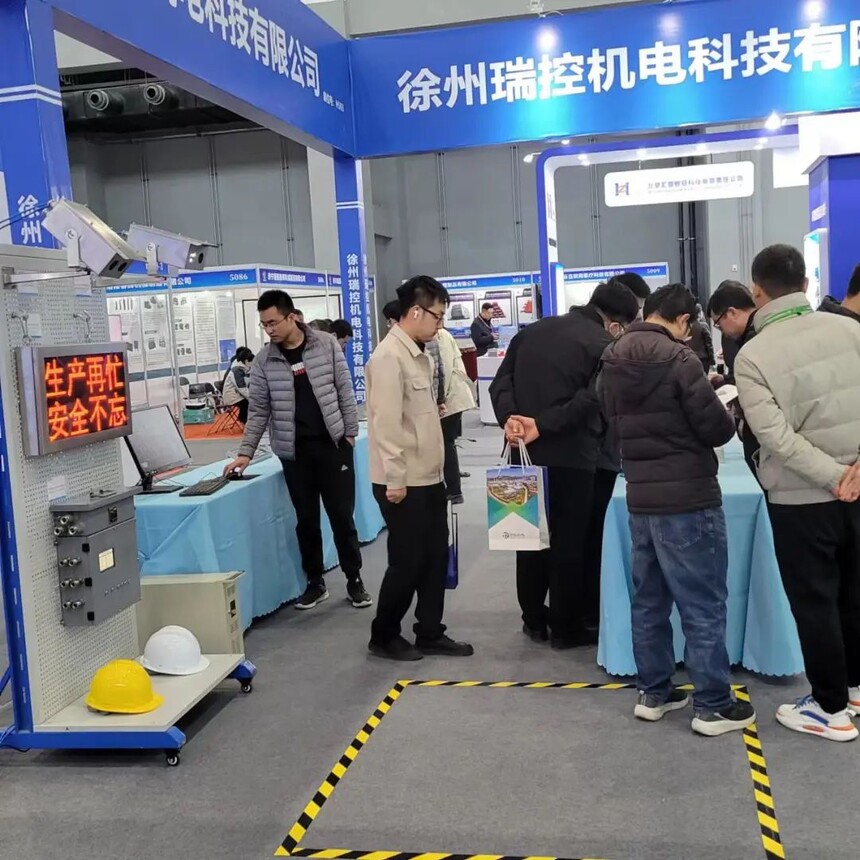 1689393972702245.jpg 640 (4).jpg