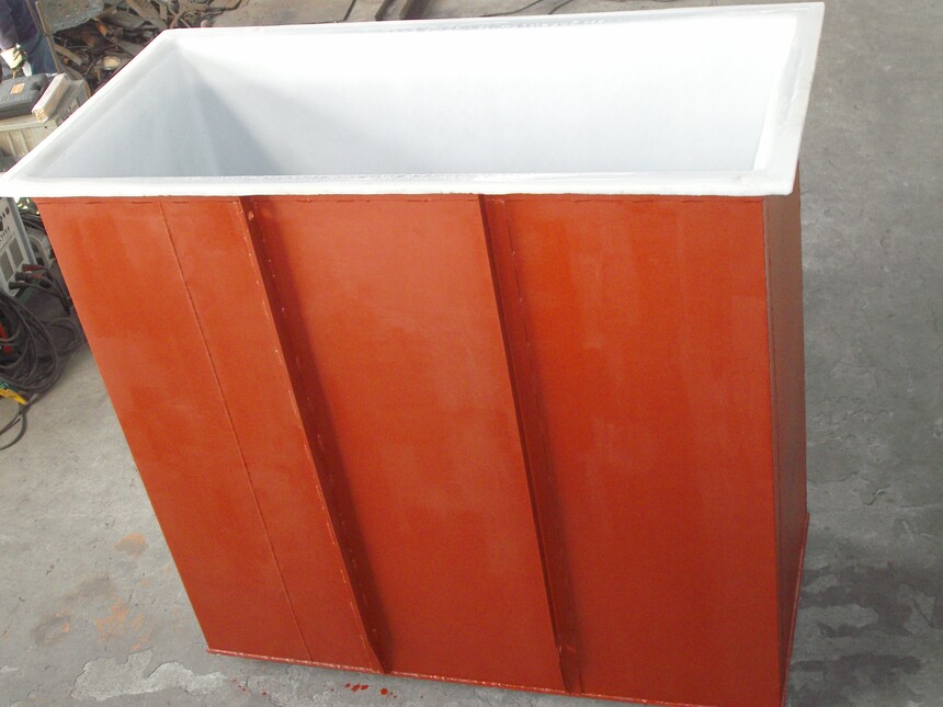 ��r�܃���