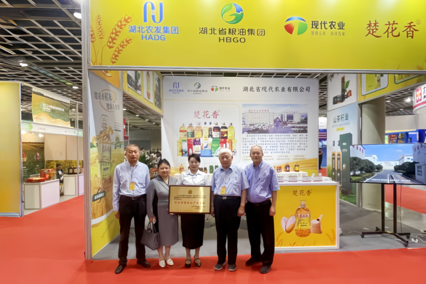 1716513644103045.png 640 (1).png