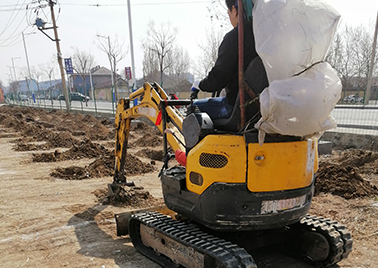 各行业对挖掘机的需求带动挖掘机培训的发展-瑞耀工程机械培训中心