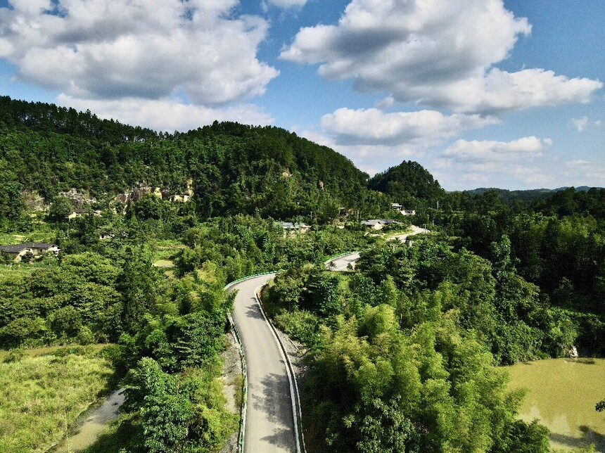 1764844103517318.jpg 基礎(chǔ)設(shè)施道路航拍圖 (3).jpg