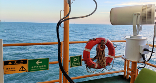 海上平台用led超远距离探照灯验收