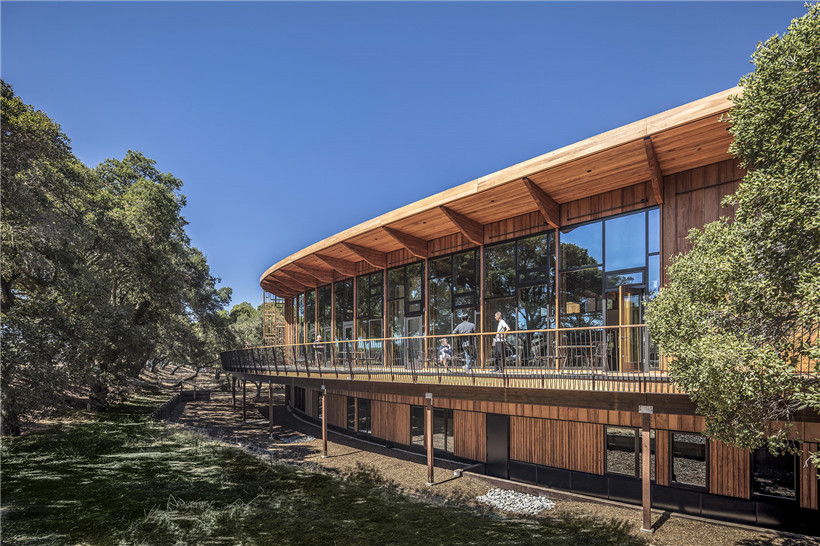 1588838957871302.jpg 016-stanford-university-denning-house-by-ennead.jpg