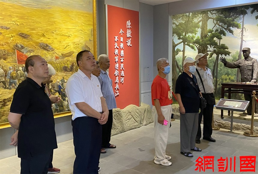 1627230242421282.jpg 济南市中退役军人事务局举行企业及自主择业军转干部红色教育活动3_副本.jpg