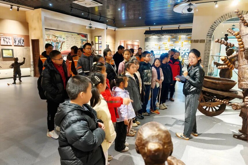 1765072212994945.jpg 山东博兴店子镇:让雷锋精神与乡土文化滋养人心、传播文明4.jpg