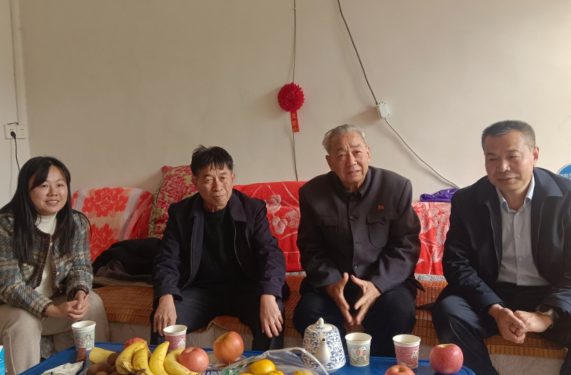 1765377108383874.png 戎心不改护老兵 实干担当践初心——记梁山县退役军人事务局副局长宋进格2.png