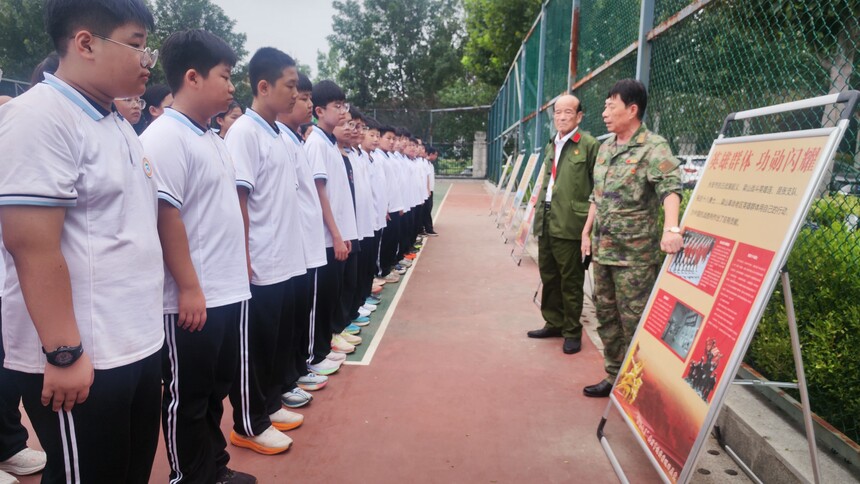 1765377159478703.jpg 戎心不改护老兵 实干担当践初心——记梁山县退役军人事务局副局长宋进格4.jpg