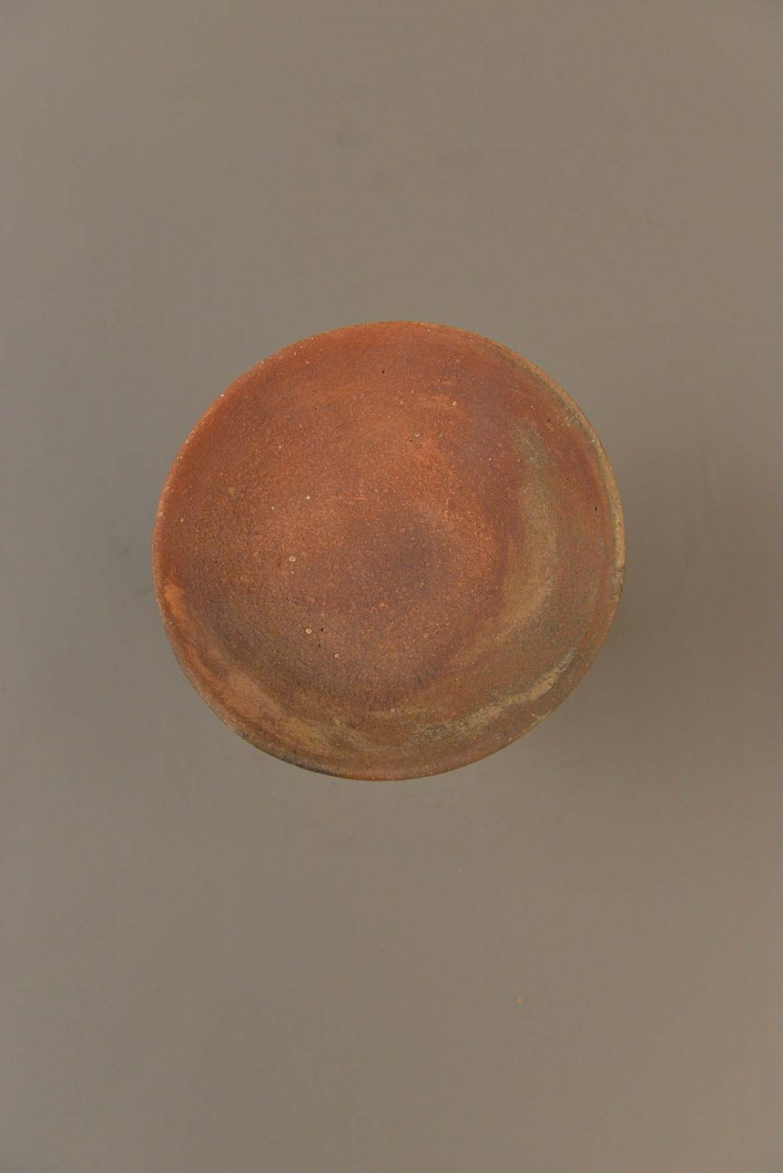 汉代四方口对称底外撇陶豆仿制品