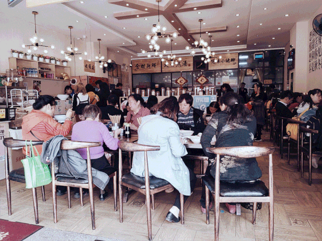 a1da7d2a5ad9299f603eb66b00e4b5a56833.gif