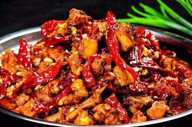 image&quality=80&size=b9999_10000&sec=1607708200775&di=1d624530213a3ed1033ccc1f3f02548f&imgtype=0&src=http%3A%2F%2Fn.sinaimg.cn%2Fsinacn%2Fw640h426%2F20171204%2F9858-fypikwt7316421.jpg