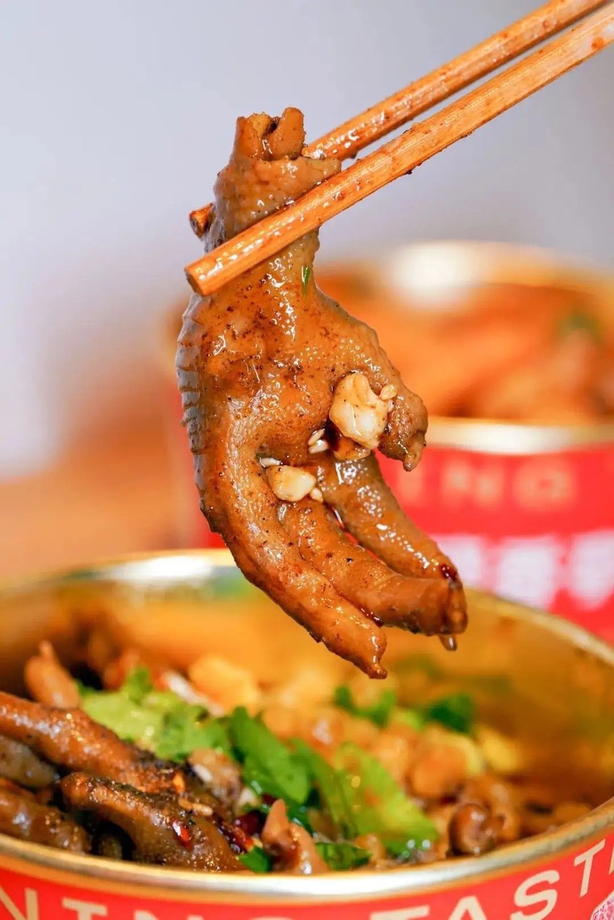 ݸǰʮ±ѵѧУ