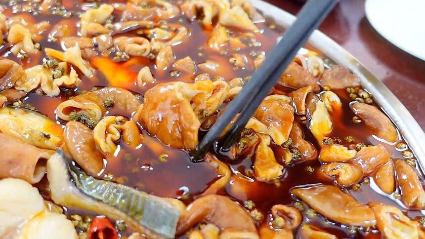 重庆鱼火锅做法及配料，重庆鱼火锅怎么做才好吃又简单？