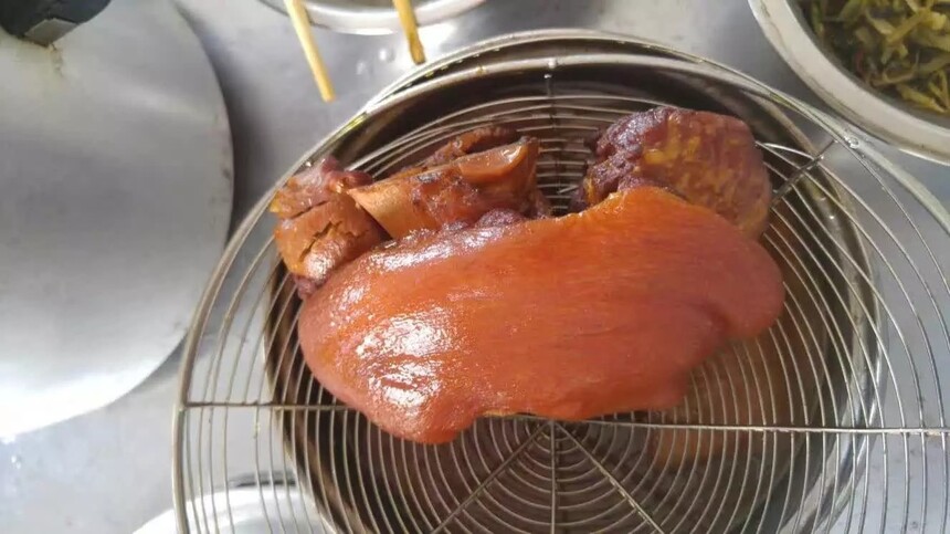 正宗隆江猪脚饭怎么做，正宗隆江猪脚饭的做法和技术配方传授