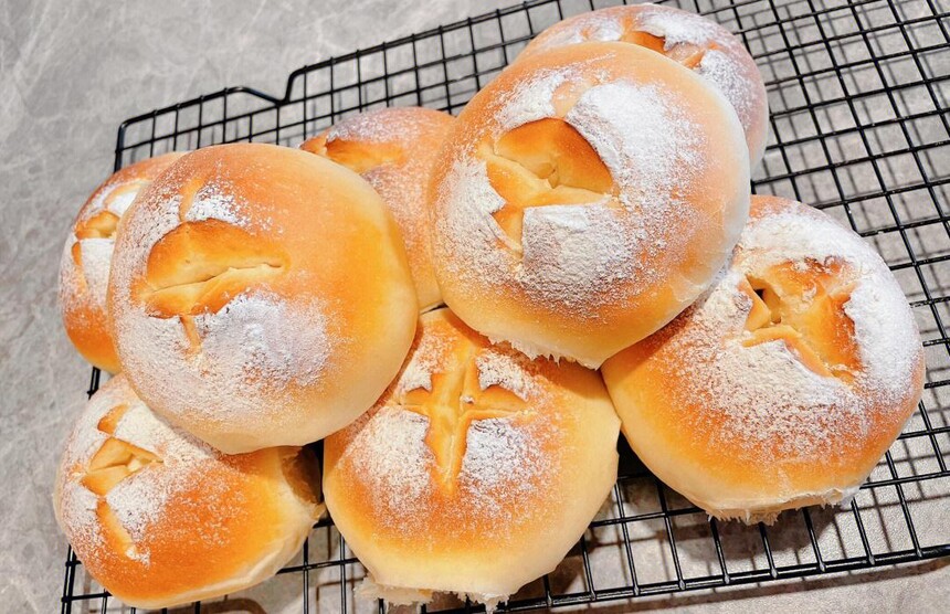 豆浆面包(蔓越莓奶酪馅)制作步骤 豆浆面包(蔓越莓奶酪馅)制作配方 豆浆面包(蔓越莓奶酪馅)制作方法 豆浆面包(蔓越莓奶酪馅)制作步骤 豆浆面包(蔓越莓奶酪馅)制作配方 豆浆面包(蔓越莓奶酪馅)制作方法