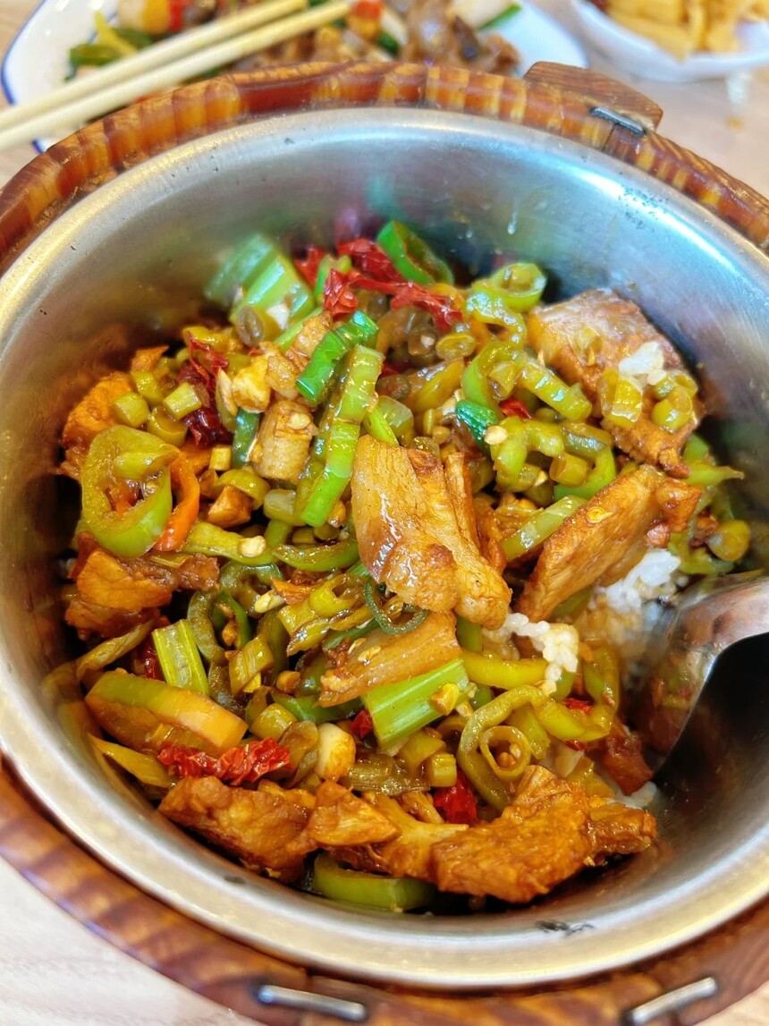 湘味木桶饭制作步骤 湘味木桶饭制作配方 湘味木桶饭制作方法 湘味木桶饭制作教程 湘味木桶饭制作技巧 湘味木桶饭制作步骤 湘味木桶饭制作配方 湘味木桶饭制作方法 湘味木桶饭制作教程 湘味木桶饭制作技巧