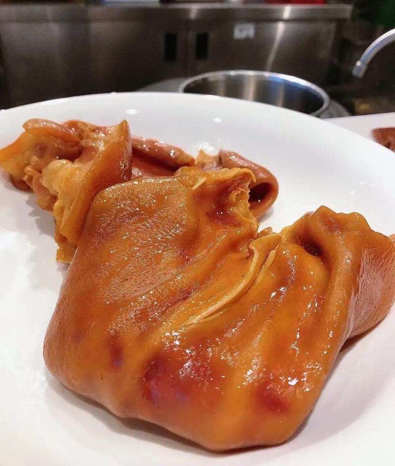 卤猪耳朵制作配方 卤猪耳朵制作步骤 卤猪耳朵制作方法 卤猪耳朵制作教程 卤猪耳朵制作技巧 卤猪耳朵制作配方 卤猪耳朵制作步骤 卤猪耳朵制作方法 卤猪耳朵制作教程 卤猪耳朵制作技巧