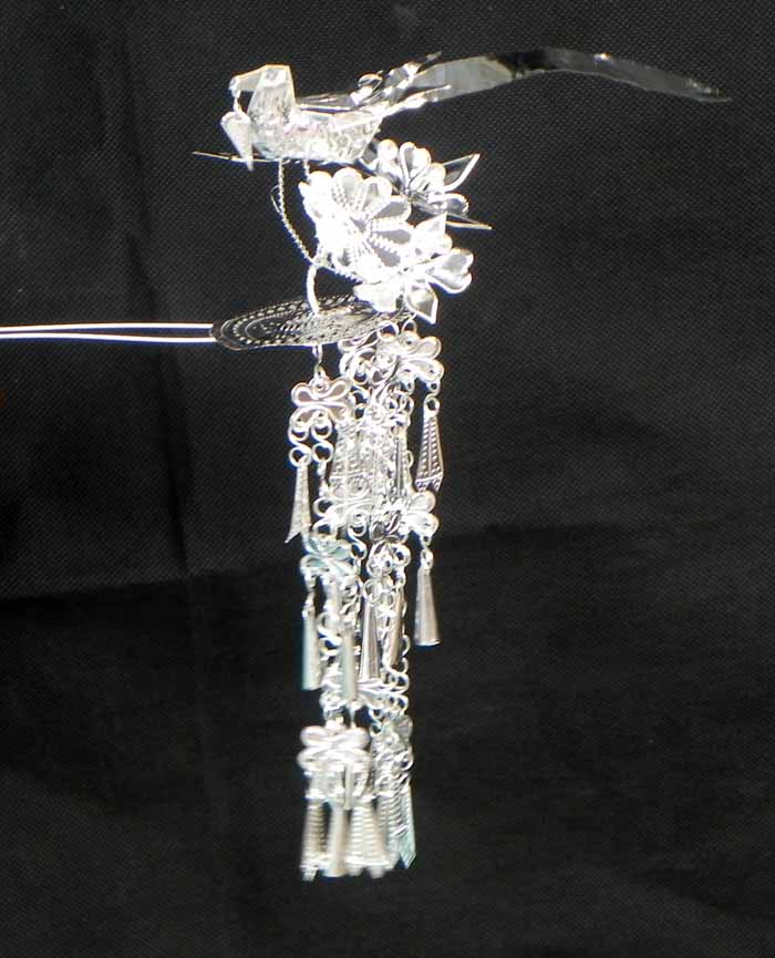 贵州凯里苗族银饰头饰侗族大歌造型发钗子造型插吊新娘发簪饰品