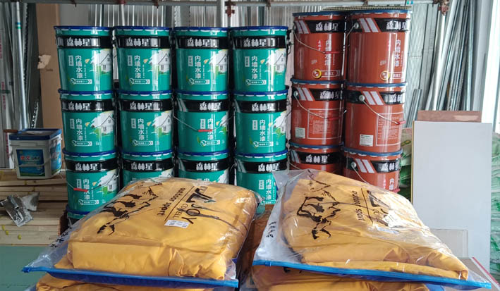 ɭ����ˮ�� ����ͣ�ͣ��ߵ������.jpg