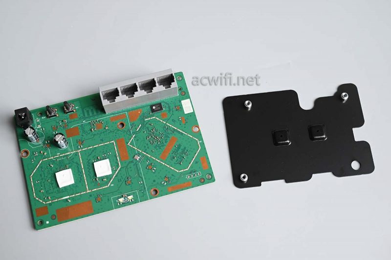 中兴巡天BE3600Pro青云版评测_中兴巡天BE3600Pro青云版拆机_中兴ZXDU68