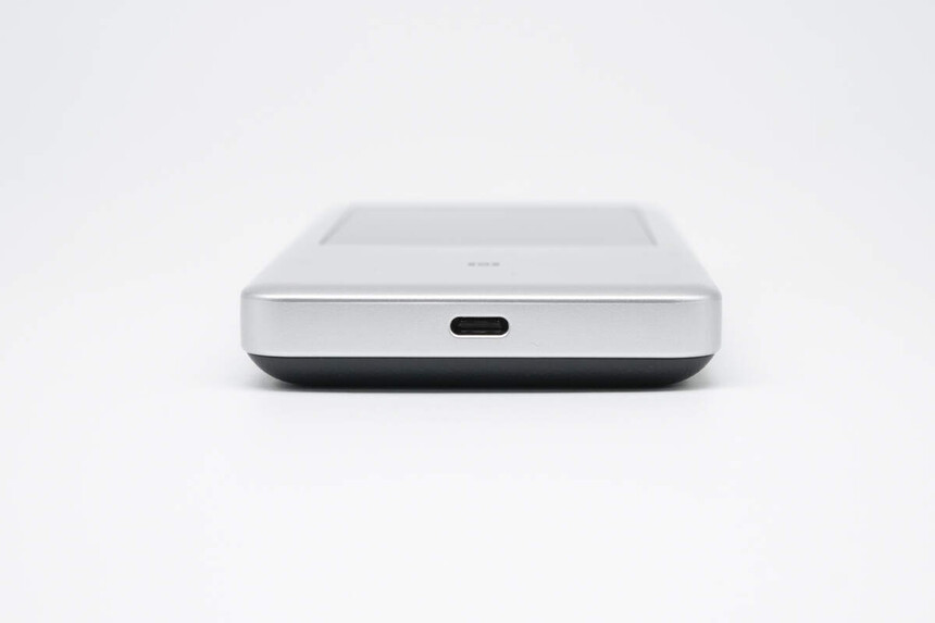 中兴ZXDU68_中兴U60 Pro 5G随身WiFi 高通骁龙X75 10000mAh电池_中兴U60 Pro随身WiFi 5G-A超高速网络 3.5寸触摸屏
