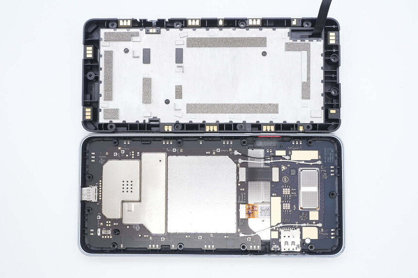 中兴U60 Pro 5G随身WiFi 高通骁龙X75 10000mAh电池_中兴U60 Pro随身WiFi 5G-A超高速网络 3.5寸触摸屏_中兴ZXDU68