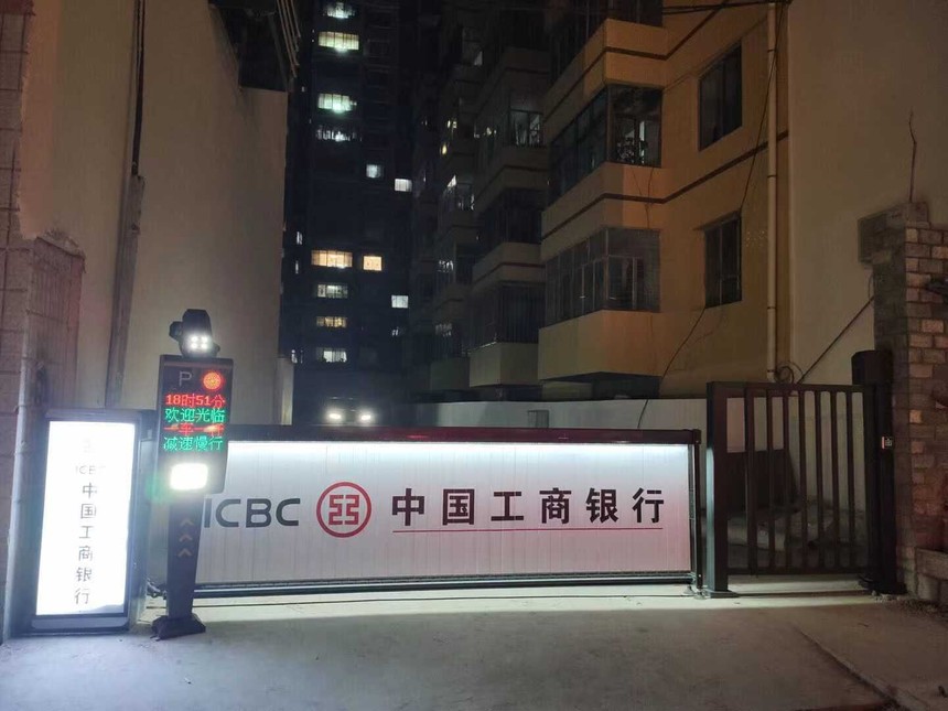 0b5eb5cc-932d-4a91-949e-6e96dc9081bb.jpg