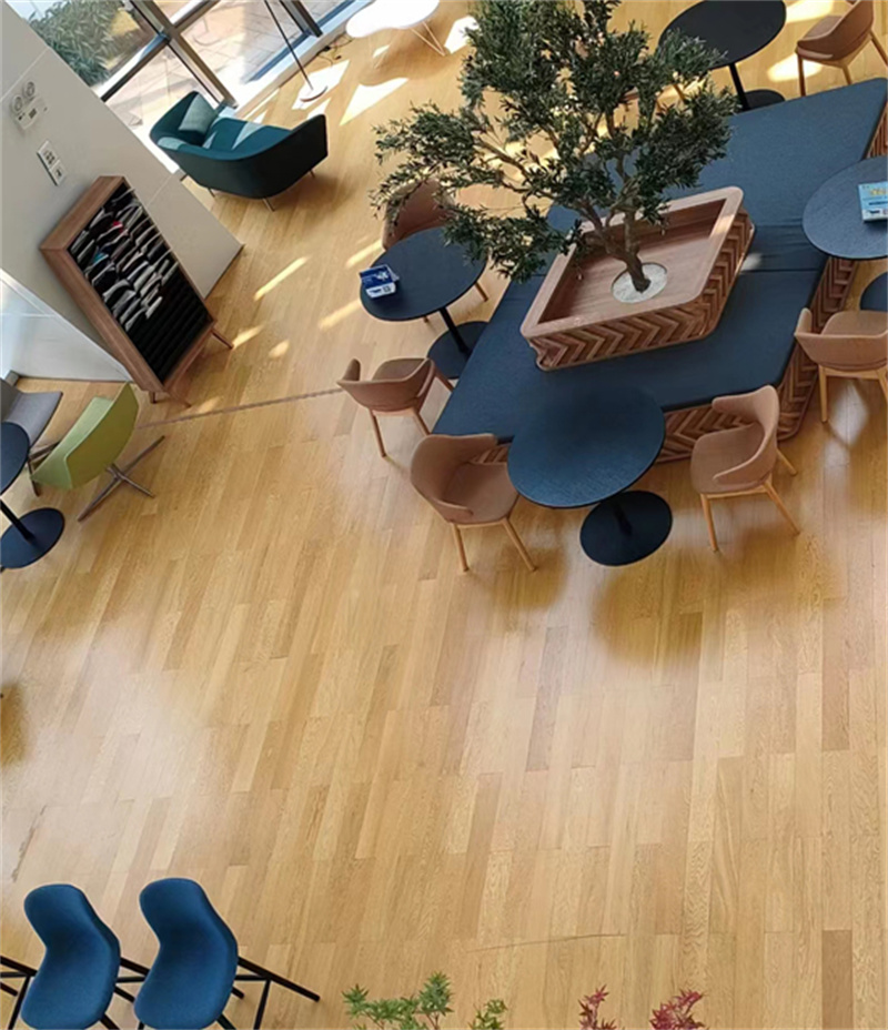 1ۘ̎WOODEN FLOORING.jpg