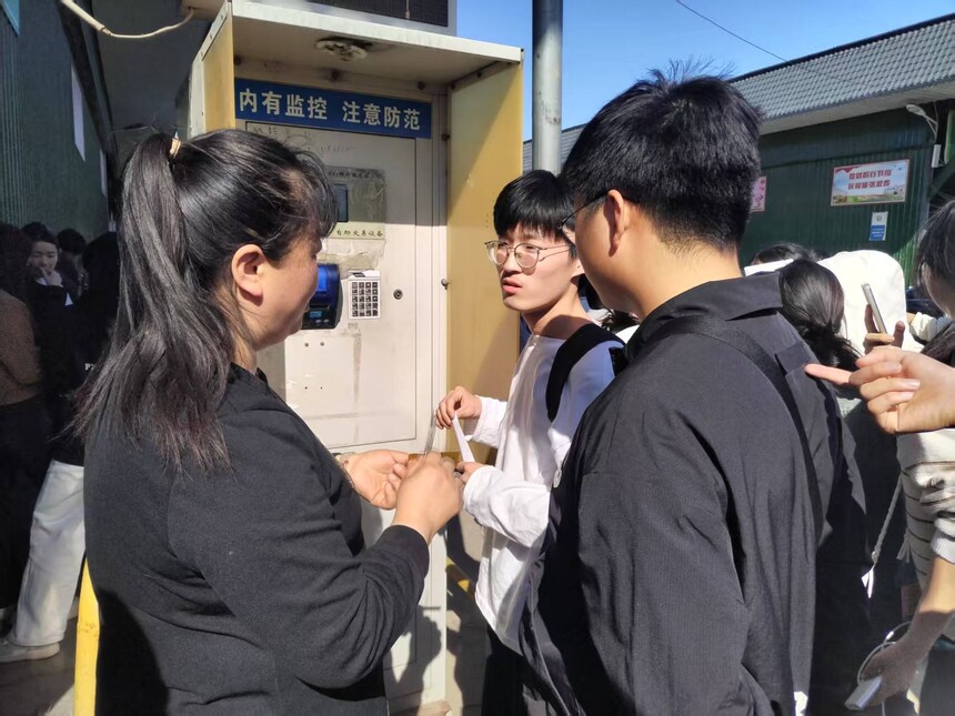 c88ece03ac28e79addca66ef458134a.jpg