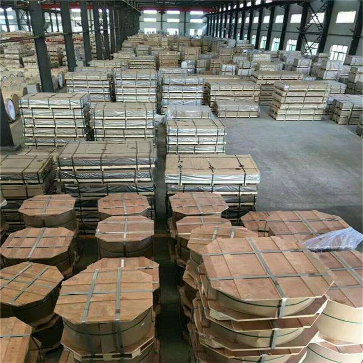 1100�X��S��