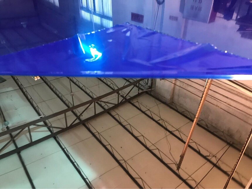 890���R���X��