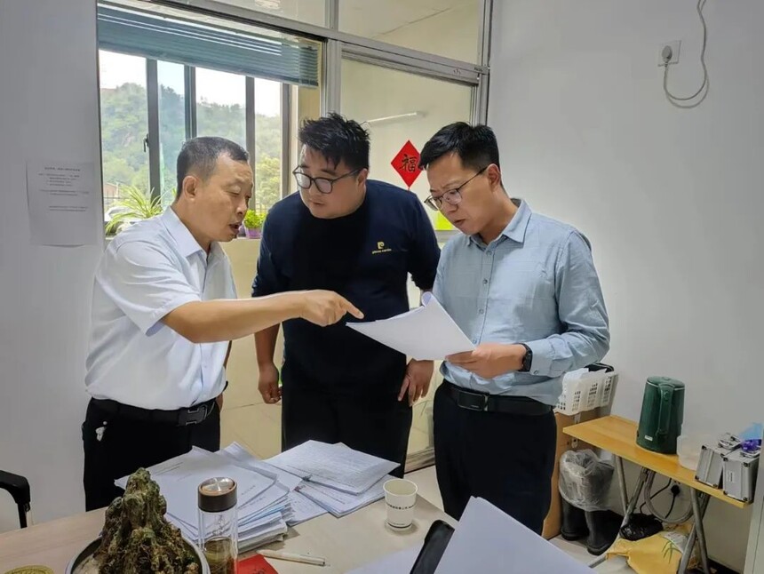 1695368753895689.jpg 公司开展质量安全环保防汛督导检查-2.jpg