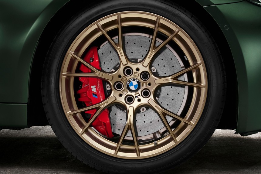 SMALL_P90411357_highRes_the-new-bmw-m5-cs-st.jpg