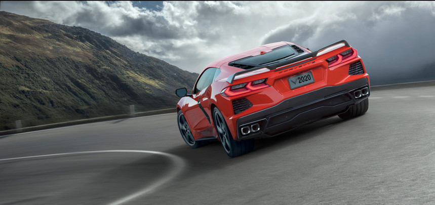 SMALL-2020-Chevrolet-Corvette-Stingray-003.jpg