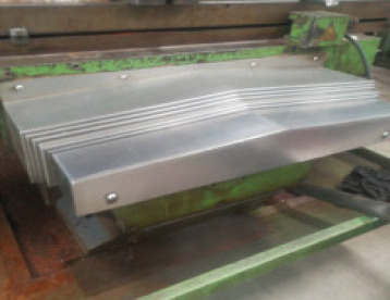 鋼板防護(hù)罩的應(yīng)用