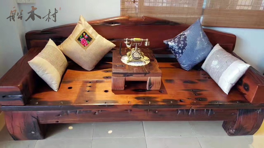 5390958_1560864712.jpg