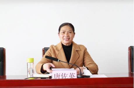 DƬ30.jpg