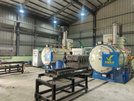 真空雙室油(yóu)氣淬(cuì)火爐