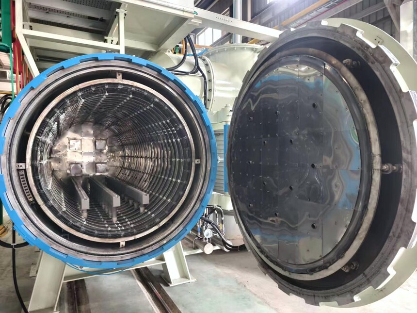 1768633629115176.jpg 钼炉开门.jpg