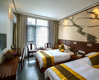 背景墙 房间 家居 酒店 设计 卧室 卧室装修 现代 装修 332_268