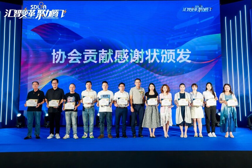 62e51b1c486eccc1b89727cfeb2d4f51.jpg
