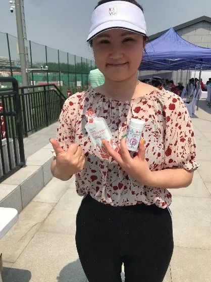 恭喜USANA葆婴足球队荣获沃尔夫斯堡联合杯第八名！插图9