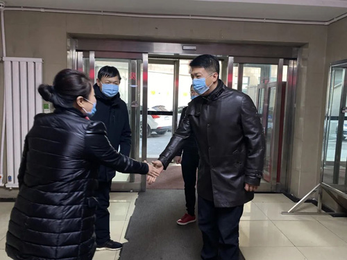 新时代向和平区南湖街道办事处捐赠防疫物资