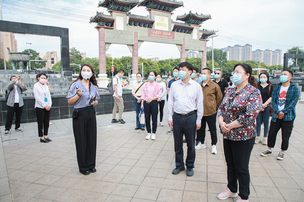 1662115917766080.jpg 30.jpg