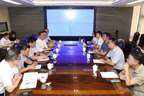 国际欧亚科学院院士陈士林一行调研康美药业插图2